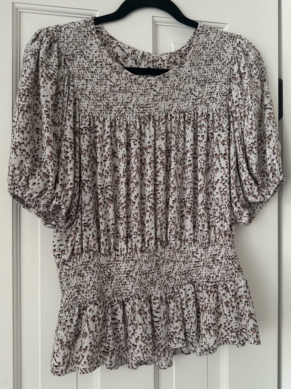 Express Neutral Animal Print Smocked Peplum Blouse Women’s Size Large